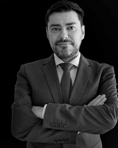 dr Jarosław Redo